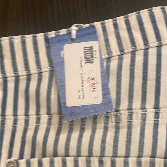 Classic Striped Blue and White Jean Shorts - Picture 8 of 9